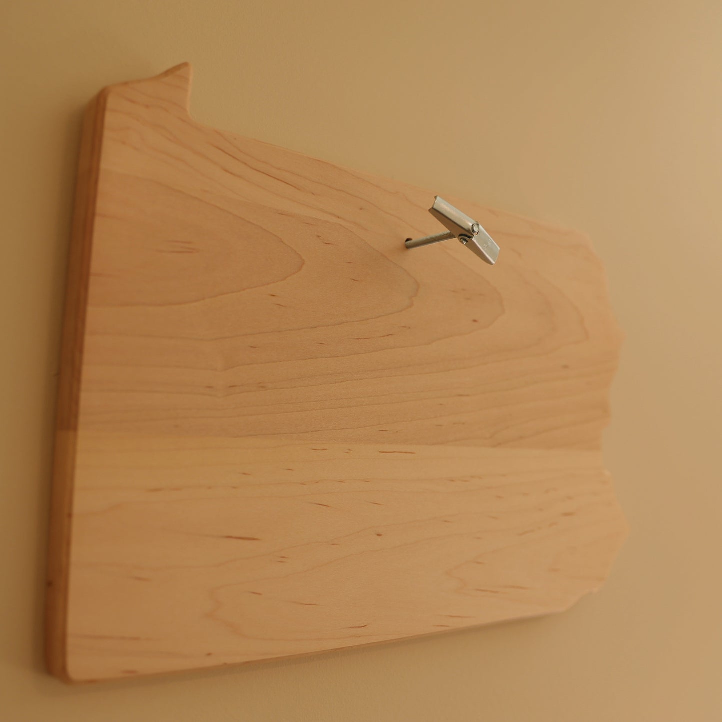 Maple European State Mount Plaque
