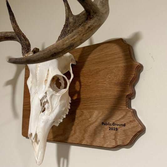 Engraved Oak European State Mount Plaque